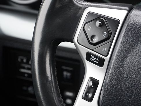 Used 2019 Toyota Tundra Platinum image 30