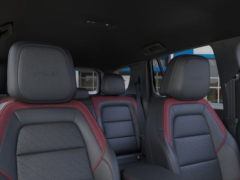 New 2026 Chevrolet Equinox RS w/ LPO, Floor Liner Package image 24