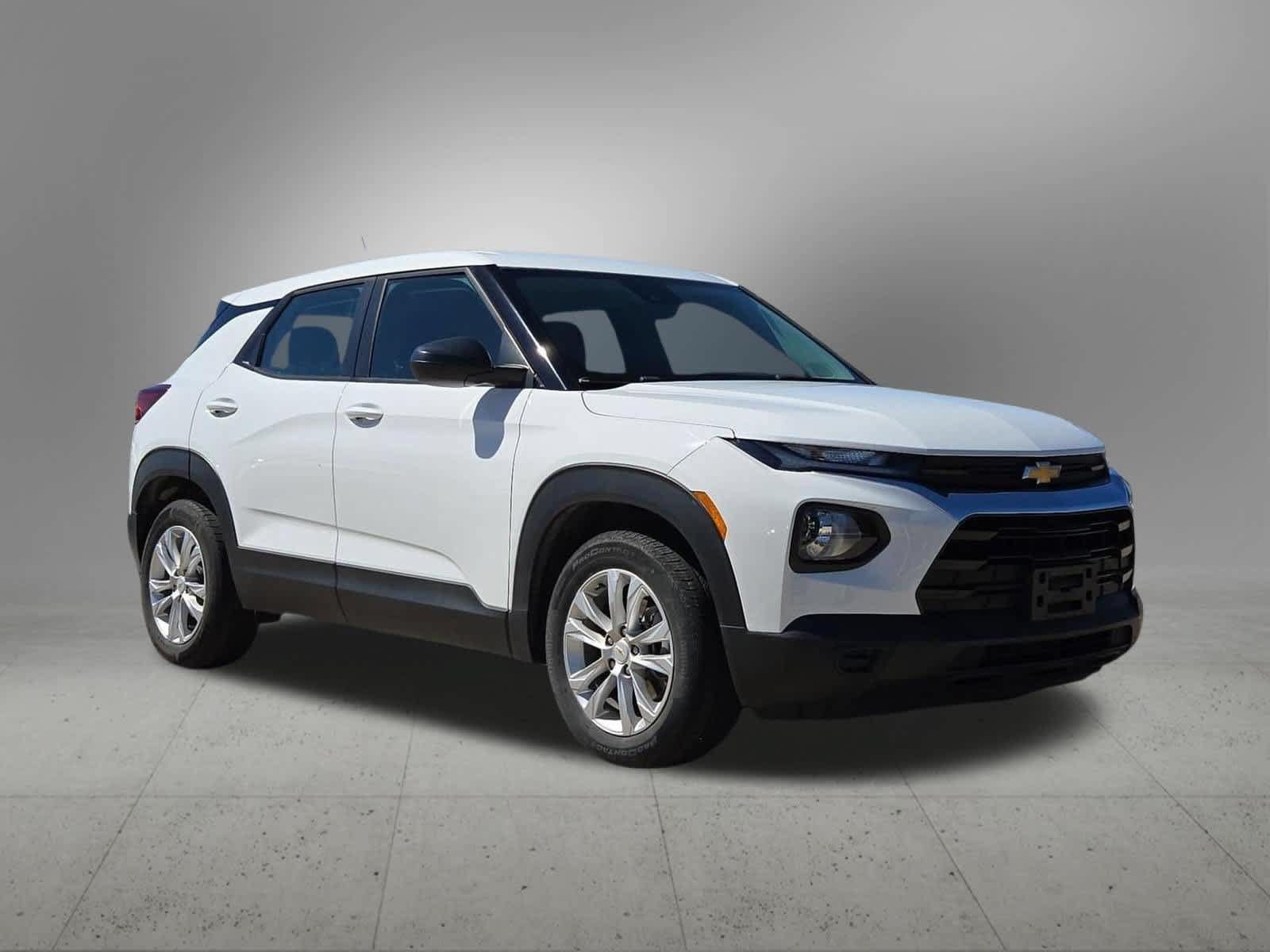 Used 2023 Chevrolet TrailBlazer LS FWD image 8