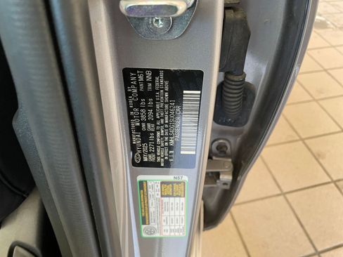 Used 2025 Hyundai Elantra SEL image 25