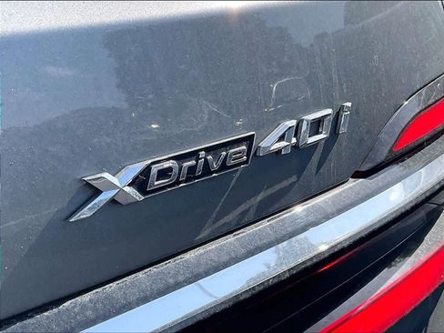 Used 2023 BMW X7 xDrive40i w/ M Sport Package AWD/4WD image 10