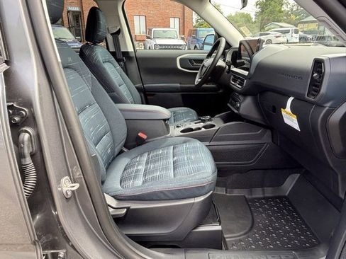 New 2025 Ford Bronco Sport Heritage w/ Convenience Package image 16