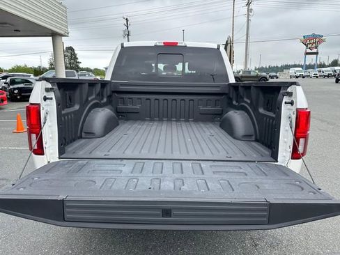 Used 2019 Ford F150 Platinum w/ Technology Package AWD/4WD image 26