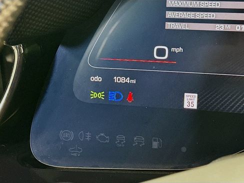 Used 2023 Ferrari Purosangue AWD/4WD image 21