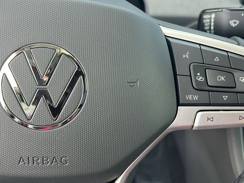 New 2026 Volkswagen Jetta SE FWD image 20