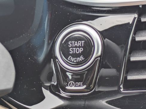 Used 2023 BMW 530i xDrive w/ Premium Package image 17