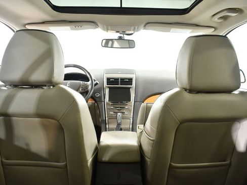 Used 2015 Lincoln MKX AWD w/ Equipment Group 102A image 17