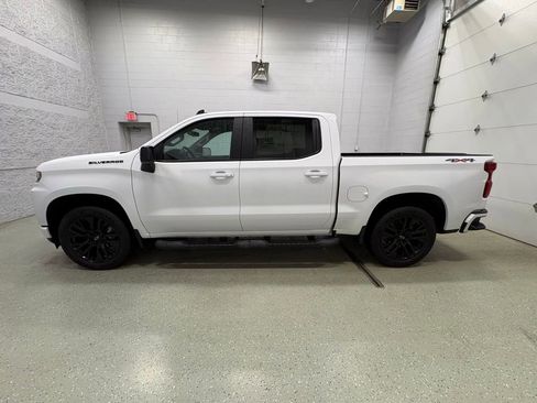 Used 2020 Chevrolet Silverado 1500 RST w/ Rally Edition AWD/4WD image 8