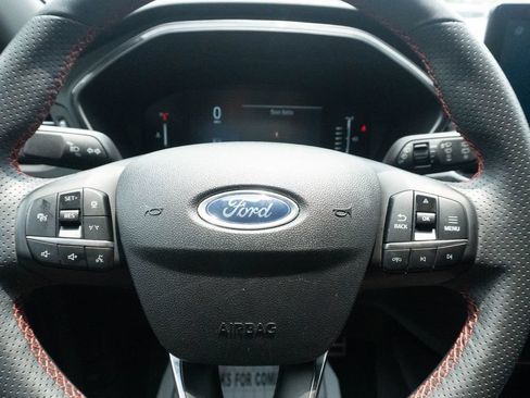 Used 2024 Ford Escape ST-Line w/ Tech Pack #1 FWD image 20