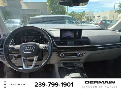 Used 2019 Audi Q5 2.0T Premium Plus w/ Premium Plus Package AWD/4WD image 14