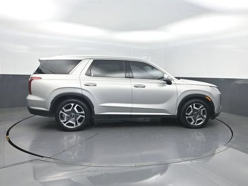 Used 2025 Hyundai Palisade SEL FWD image 31