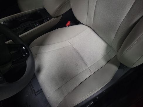 Certified 2025 Honda Accord SE image 17