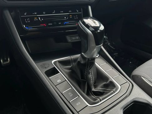 Used 2025 Volkswagen Jetta Sport FWD image 19