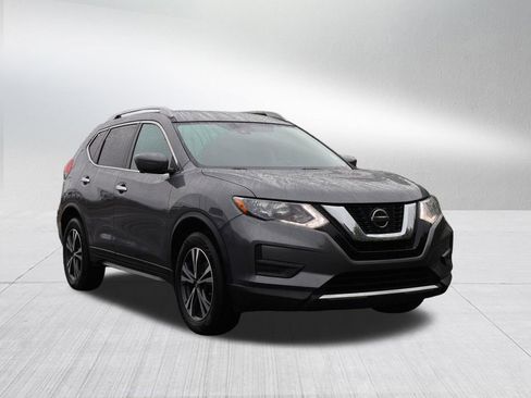 Used 2019 Nissan Rogue SV w/ Premium Package AWD/4WD image 24