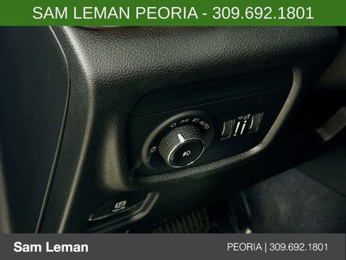 New 2025 Jeep Grand Cherokee Limited image 10