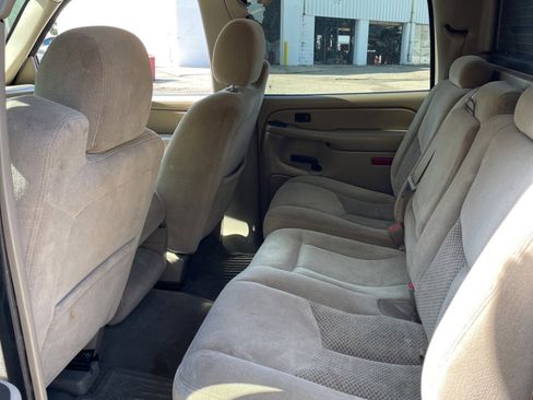 Used 2006 Chevrolet Avalanche LS image 13