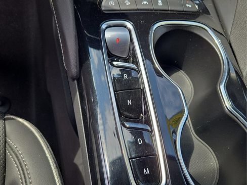 Used 2022 Buick Envision Essence AWD/4WD image 14