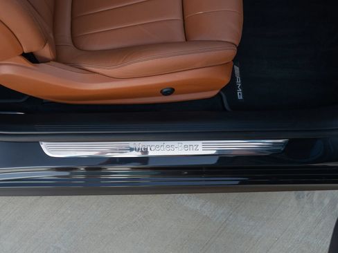 Used 2022 Mercedes-Benz E 450 Coupe image 32