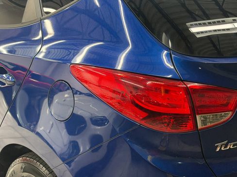 Used 2015 Hyundai Tucson SE AWD/4WD image 12