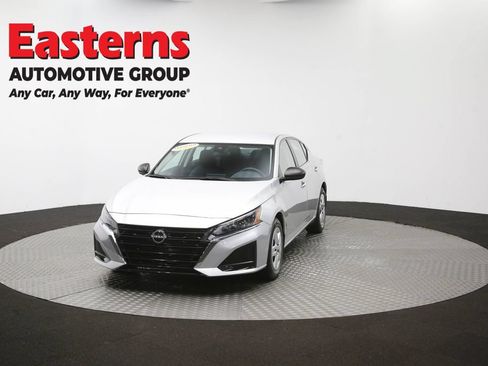 Used 2024 Nissan Altima 2.5 S FWD image 52