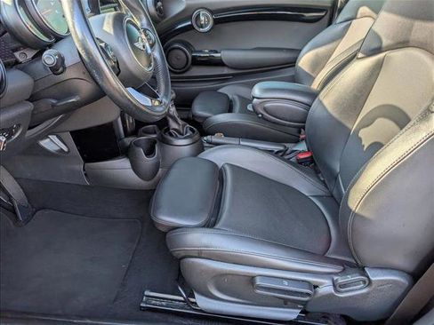 Used 2018 MINI Cooper S image 14