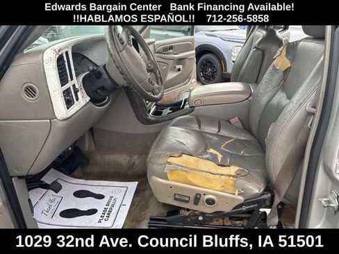 Used 2005 GMC Yukon XL Denali AWD/4WD image 15