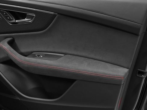 Used 2025 Audi RS Q8 performance image 37