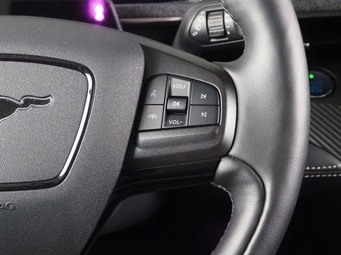 Used 2022 Ford Mustang Mach-E Premium image 22