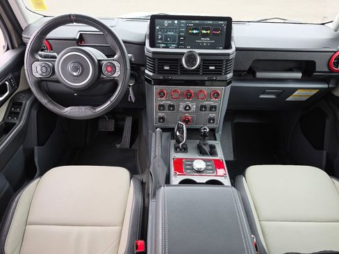 Used 2024 INEOS Grenadier AWD/4WD image 19