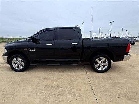 Used 2017 RAM 1500 Lone Star AWD/4WD image 8