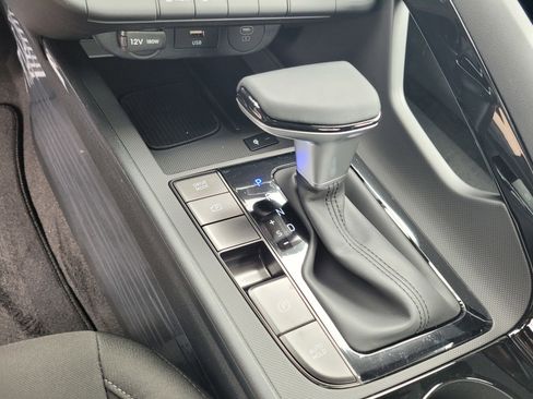 New 2025 Hyundai Elantra SEL image 20