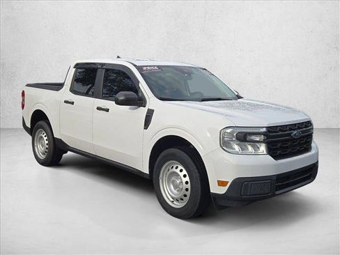 Certified 2022 Ford Maverick XL FWD image 3