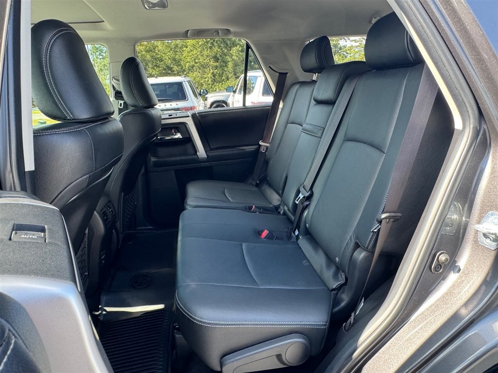 Used 2019 Toyota 4Runner Limited AWD/4WD image 20