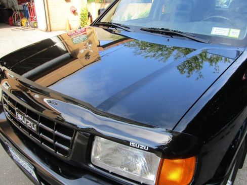 Used 1998 Isuzu Rodeo LS AWD/4WD image 30