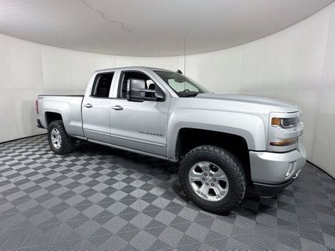 Used 2017 Chevrolet Silverado 1500 LT w/ All Star Edition AWD/4WD image 1