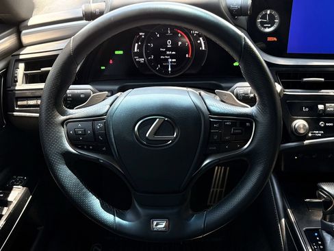 Used 2024 Lexus ES 300h F Sport w/ Accessory Package (Z1) FWD image 11