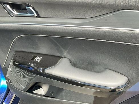 Used 2025 Kia K5 GT-Line w/ GT-Line Premium Package image 19