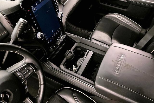 Used 2024 RAM 3500 Limited AWD/4WD image 17