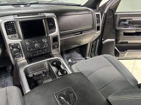 Used 2022 RAM 1500 Classic Warlock w/ Ceramic Grey Warlock Package AWD/4WD image 23