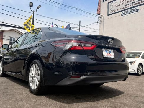 Used 2024 Toyota Camry LE FWD image 8