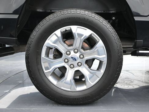 Used 2023 Ford F150 Platinum w/ Equipment Group 701A High AWD/4WD image 18