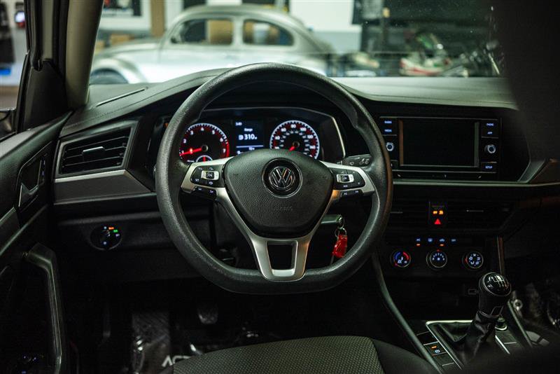 Used 2019 Volkswagen Jetta S w/ Driver Assistance Package FWD image 14