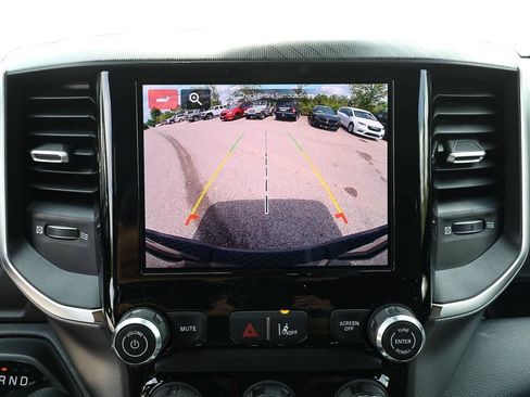 New 2026 RAM 1500 Express AWD/4WD image 16