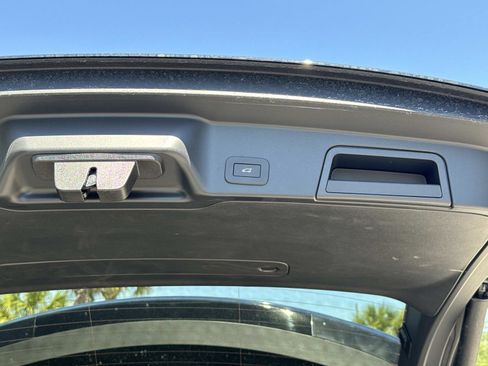 Certified 2026 Land Rover Range Rover Evoque S image 12