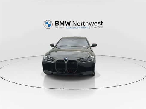 Used 2023 BMW i4 eDrive35 w/ Premium Package image 8