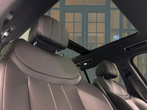 New 2026 Land Rover Range Rover SE AWD/4WD image 11
