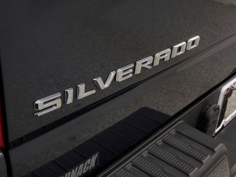 Certified 2020 Chevrolet Silverado 1500 Custom w/ Custom Value Package image 25