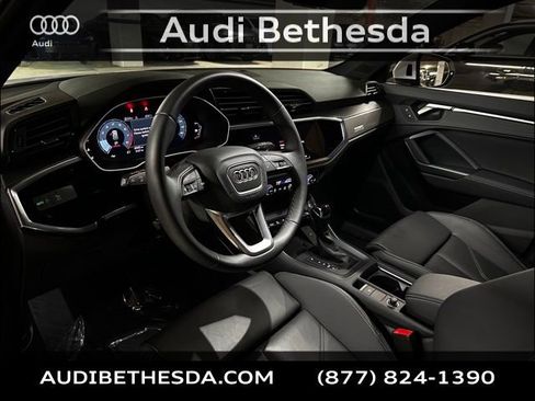 Certified 2025 Audi Q3 2.0T Premium w/ Convenience Package image 13