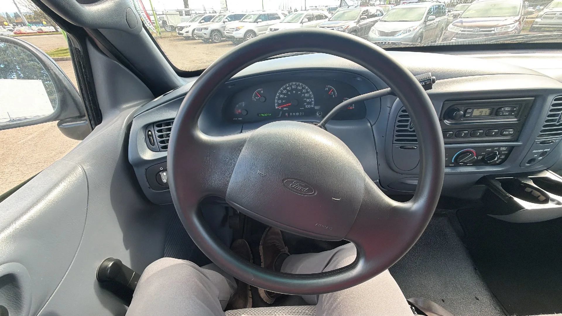 Used 2000 Ford F150 2WD Regular Cab image 13
