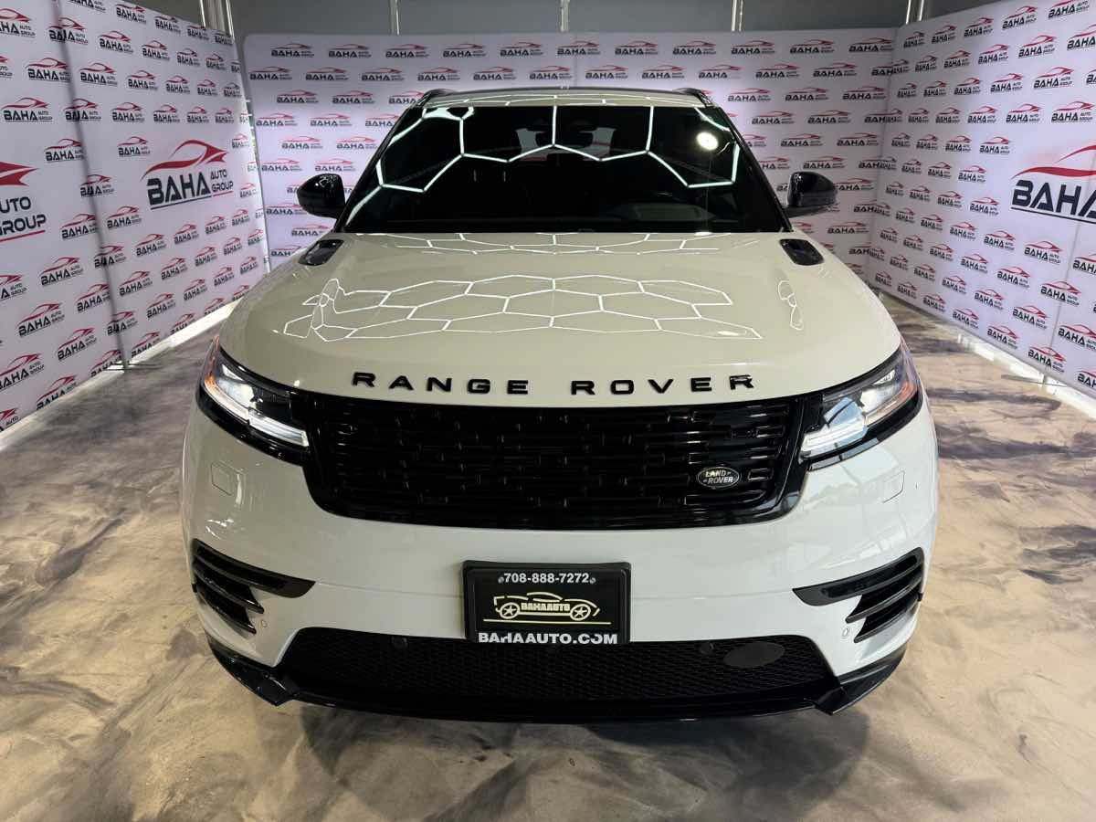 Used 2025 Land Rover Range Rover Velar Dynamic SE AWD/4WD image 2